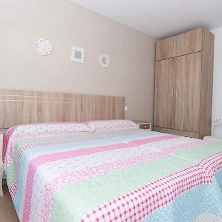Apartamentos La Colina San Miguel de Meruelo Bagian luar foto